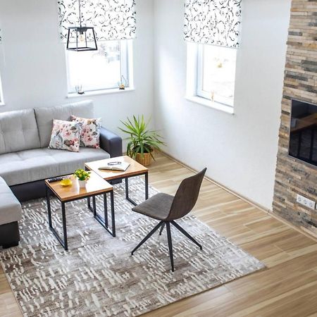 Apartman Uno Jajce Eksteriør bilde